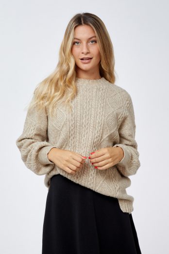 טופ 03 - אפור