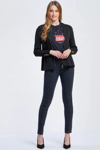 טופ 06 - שחור